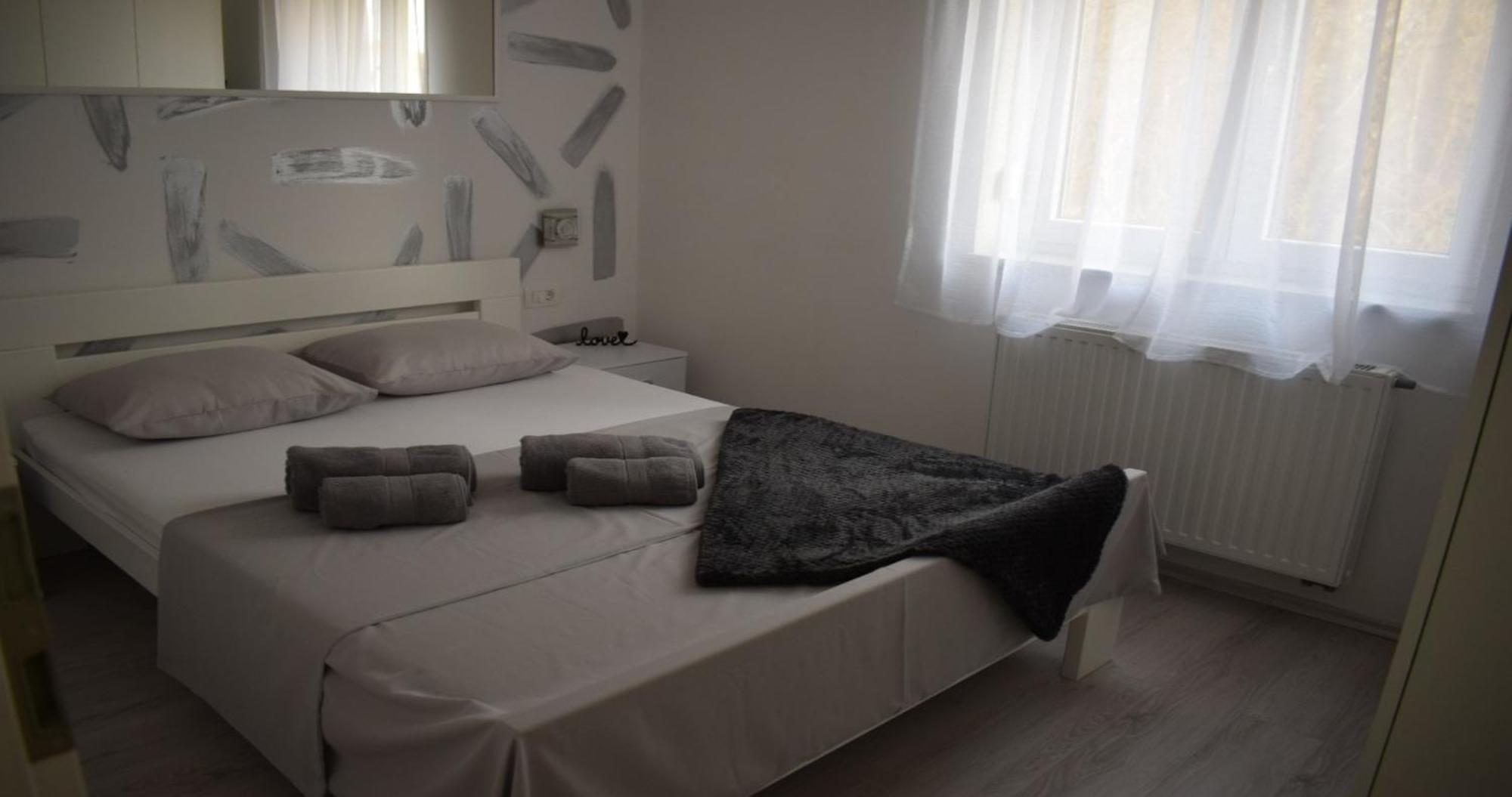 Apartmani Foresta Kras Exterior foto